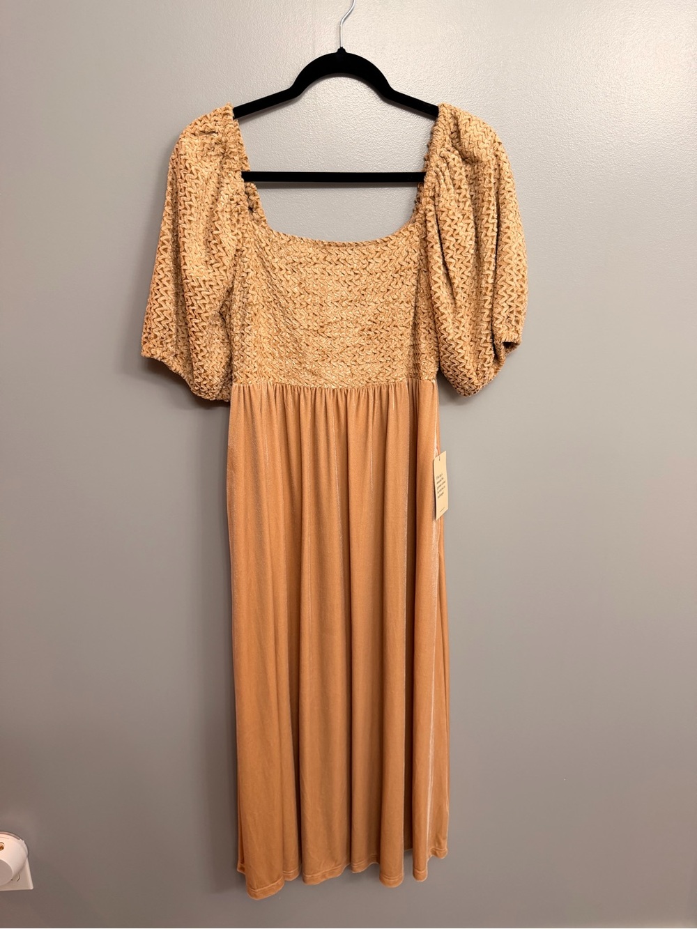 bohme Smocked Puff Sleeve Midi Dress in Tan/Blush